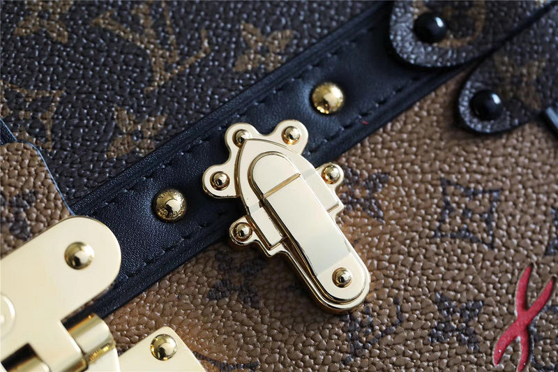 I W Fashion Lu-Vi bags - 8200