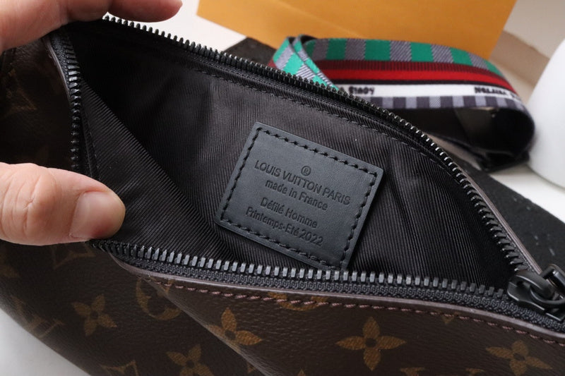 I W Fashion Lu-Vi Bags - 16966