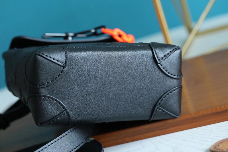 I W Fashion Lu-Vi bags - 9620