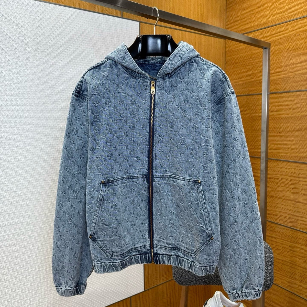 LOU DENIM JACKET
