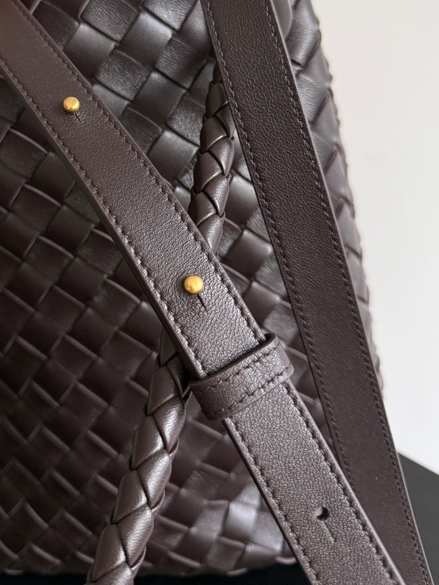 BOTT V ANDIAMO BUCKET BAG