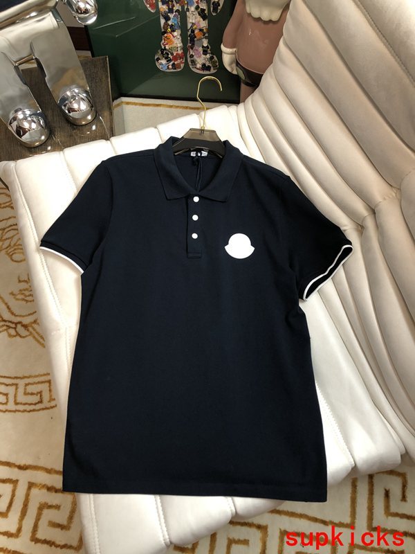 Moncler Luxury Cloth