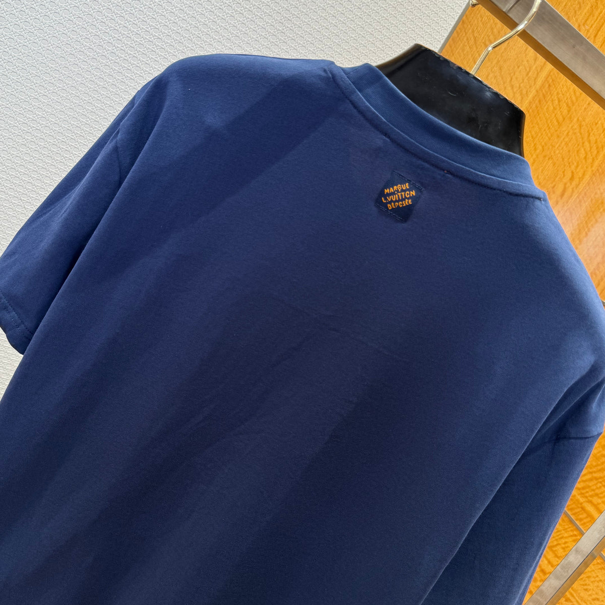 LOU T-SHIRT