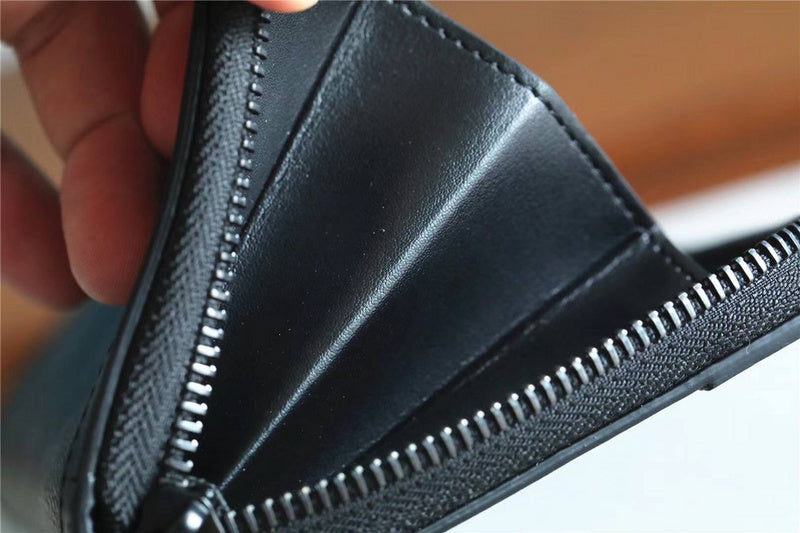 I W Fashion Lu-Vi bags - 10787