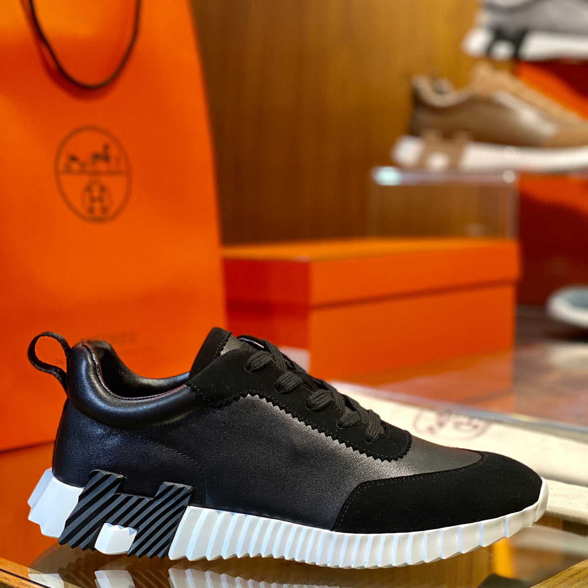 HERM BOUNCING SNEAKERS