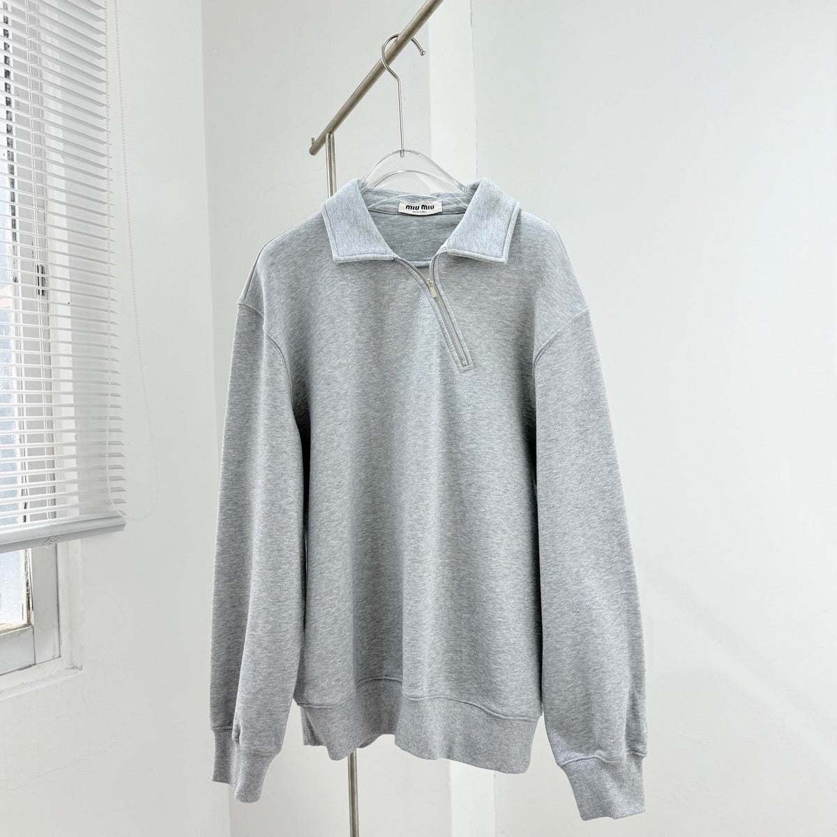 MIU M SWEATSHIRT ND