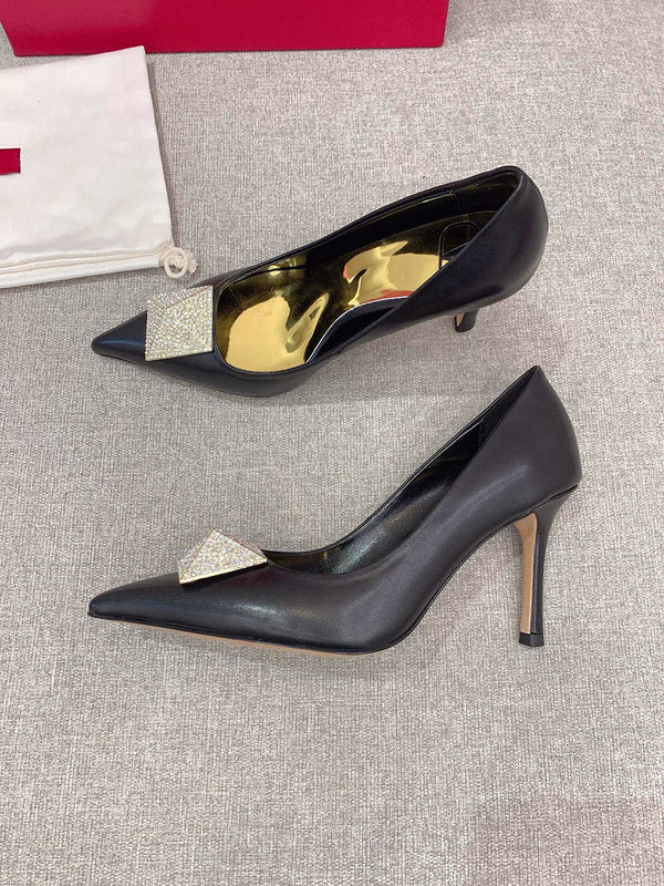 Valentino GARAVANI Luxury Shoes