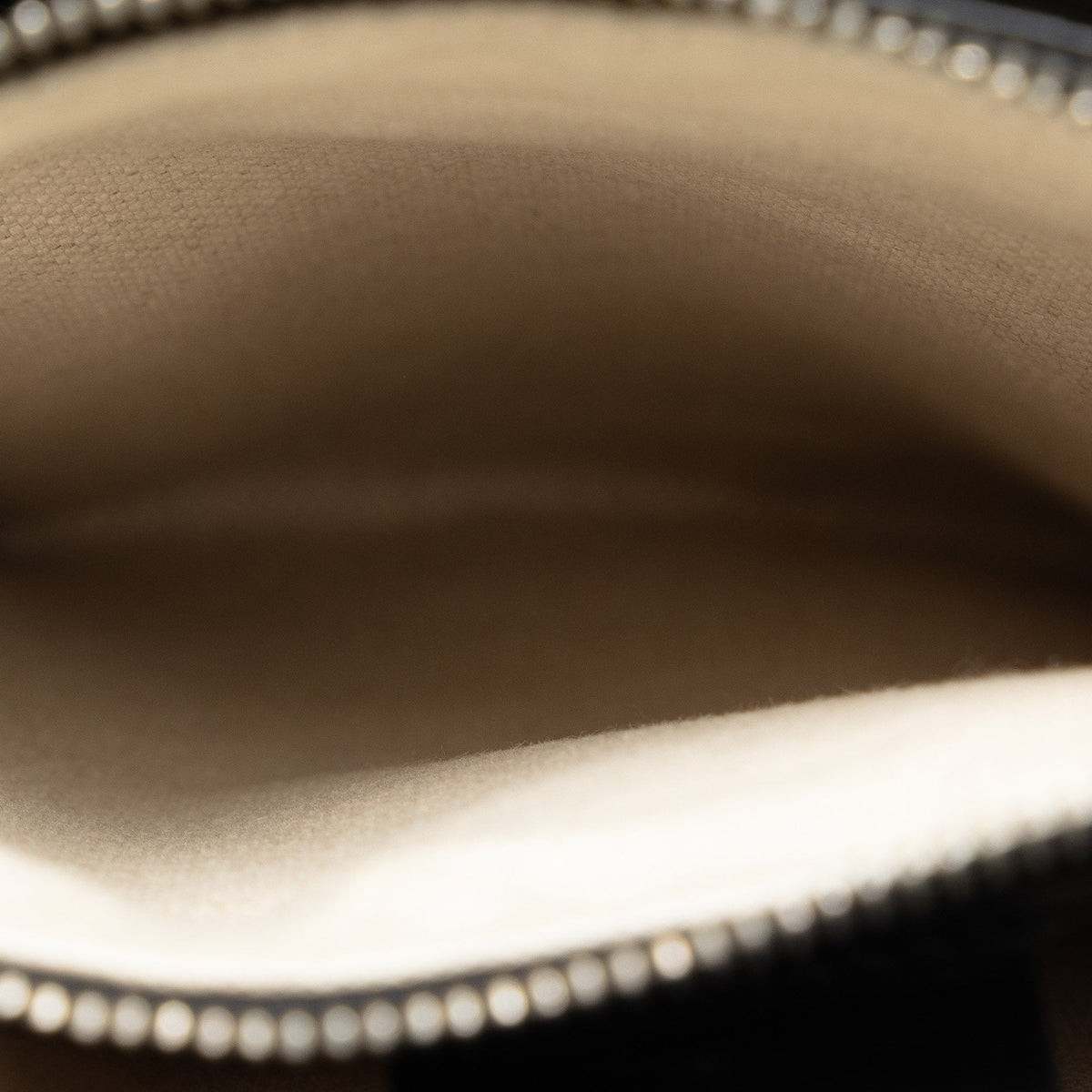 GUCCI GG Embossed Flap Crossbody Crossbody Bag