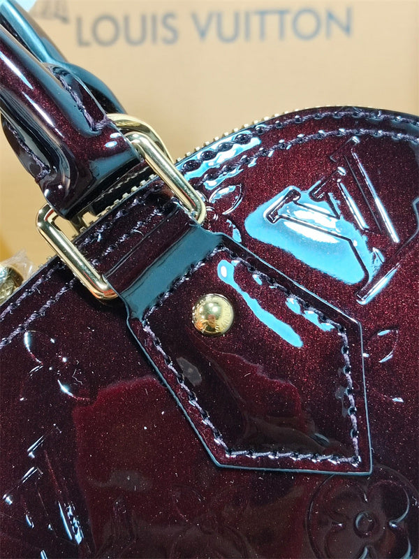 PHA - LOV Bags - 211