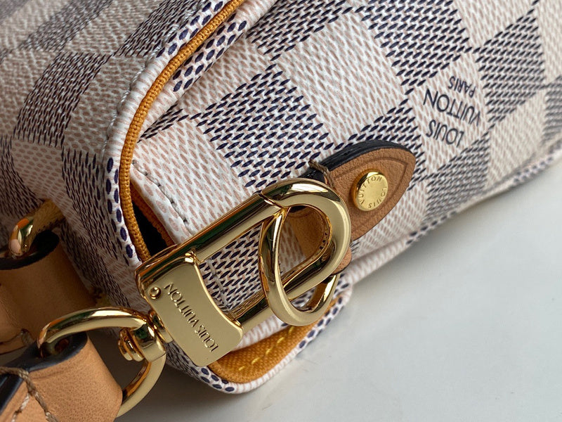 LOV2 Bags - Luxurious Bags  906
