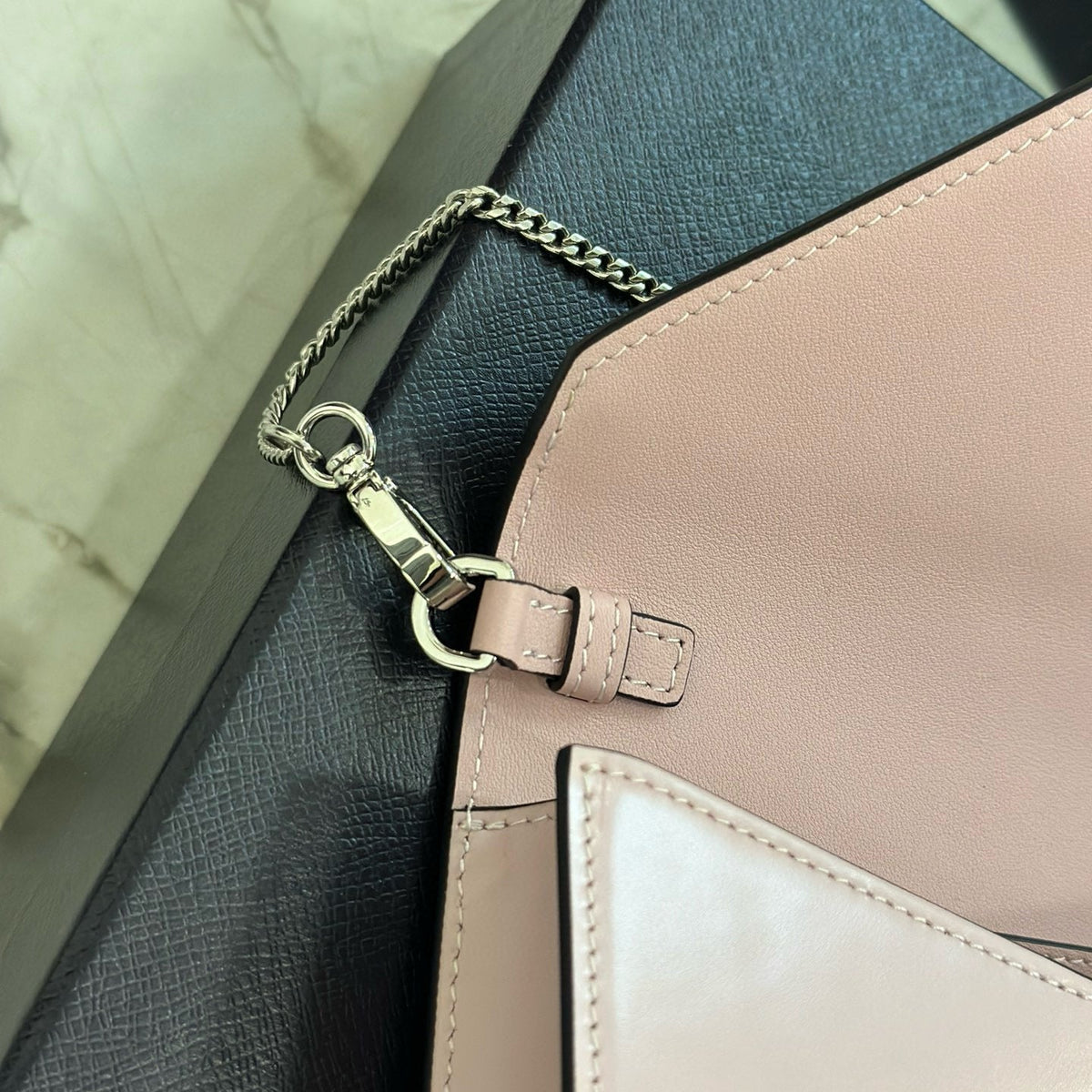 PD TRIANGLE LOGO BUFFED SHOULDER BAG