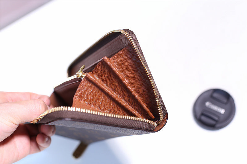 I W Fashion Lu-Vi bags - 10874