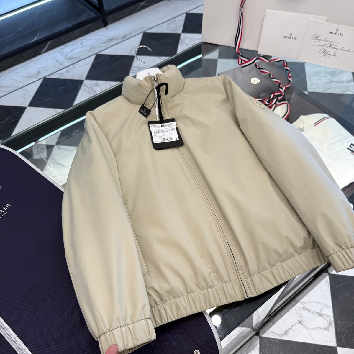 MONC LUSERNA JACKET