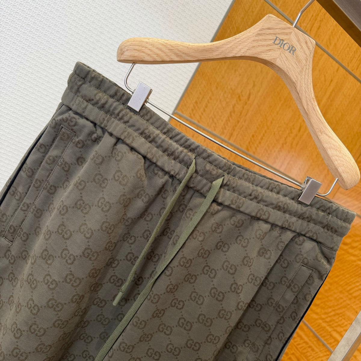 GG SHORTS