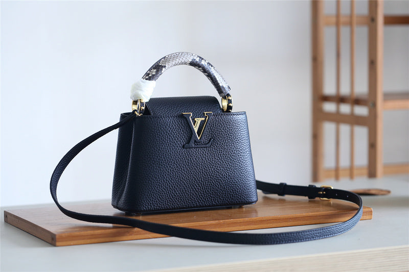 I W Fashion Lu-Vi bags - 8353