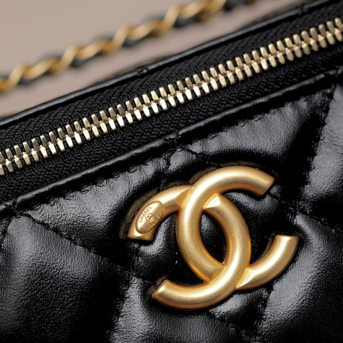 CC VANITY CASE BAG