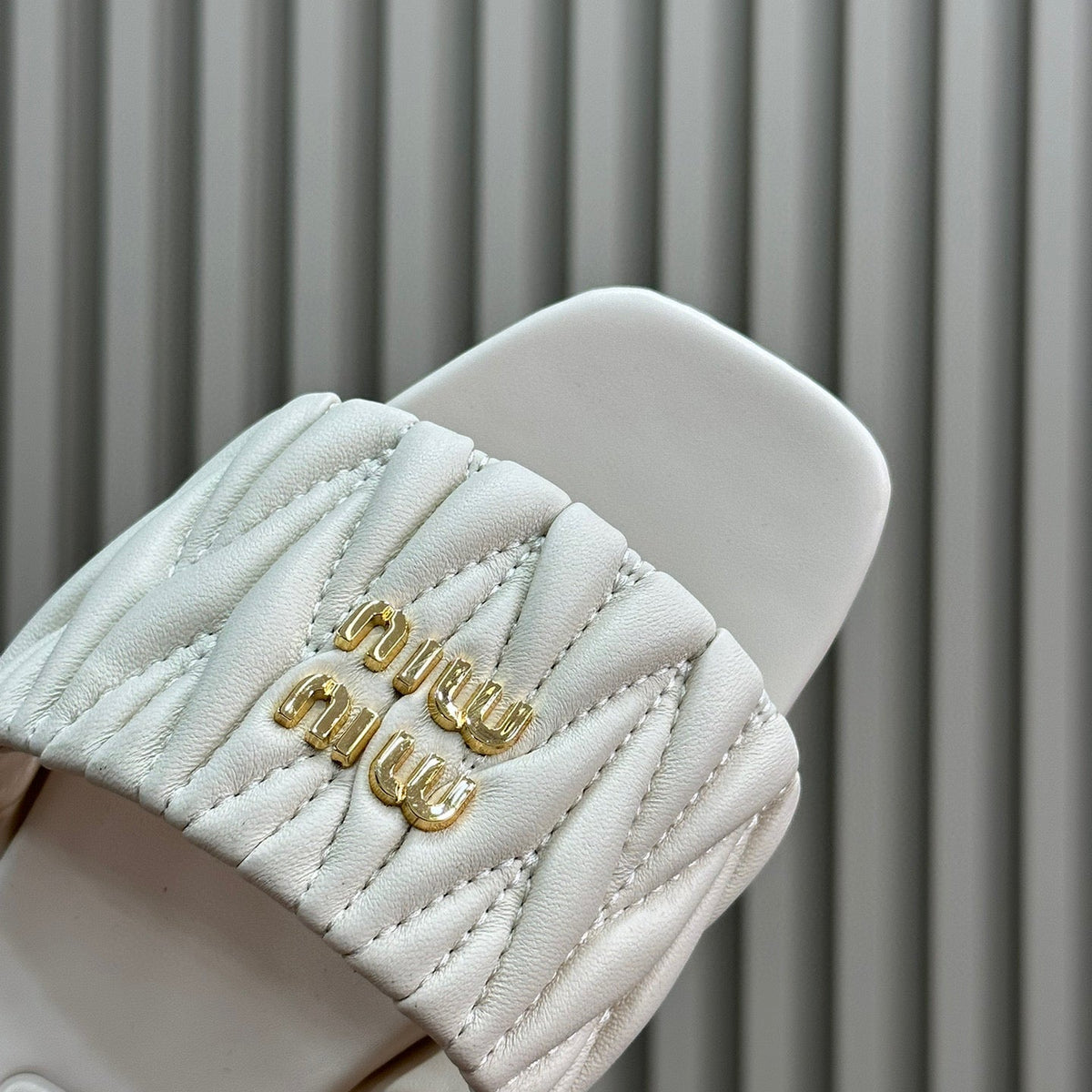 MIU M SANDALS