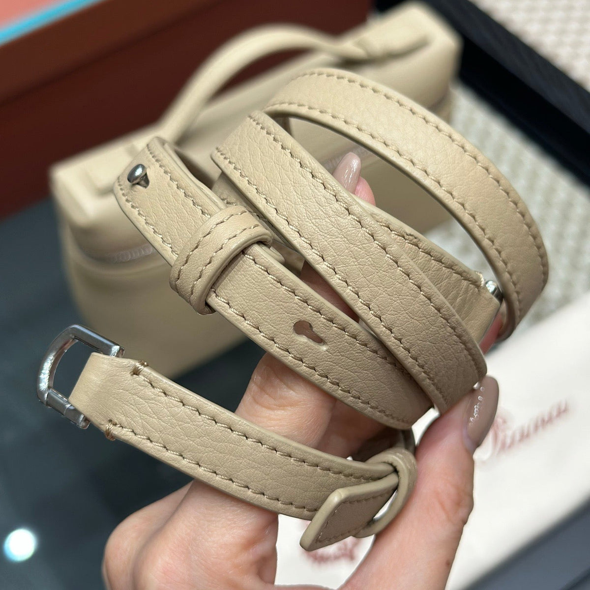 LORO P EXTRA POCKET L19 BAG