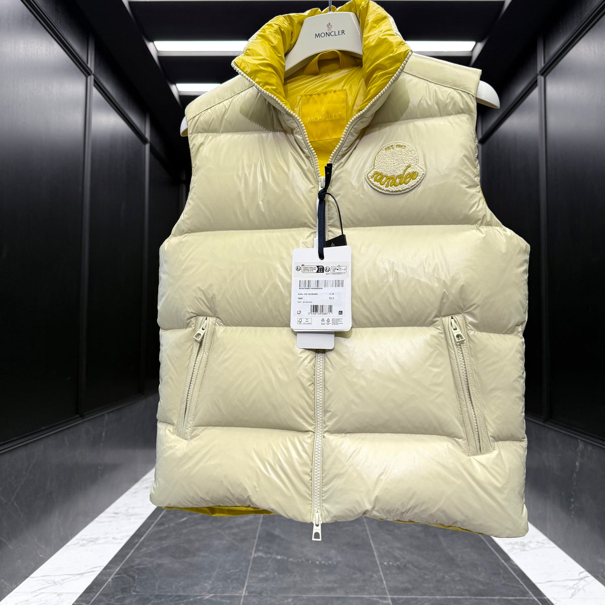 MONC LIPSI VEST