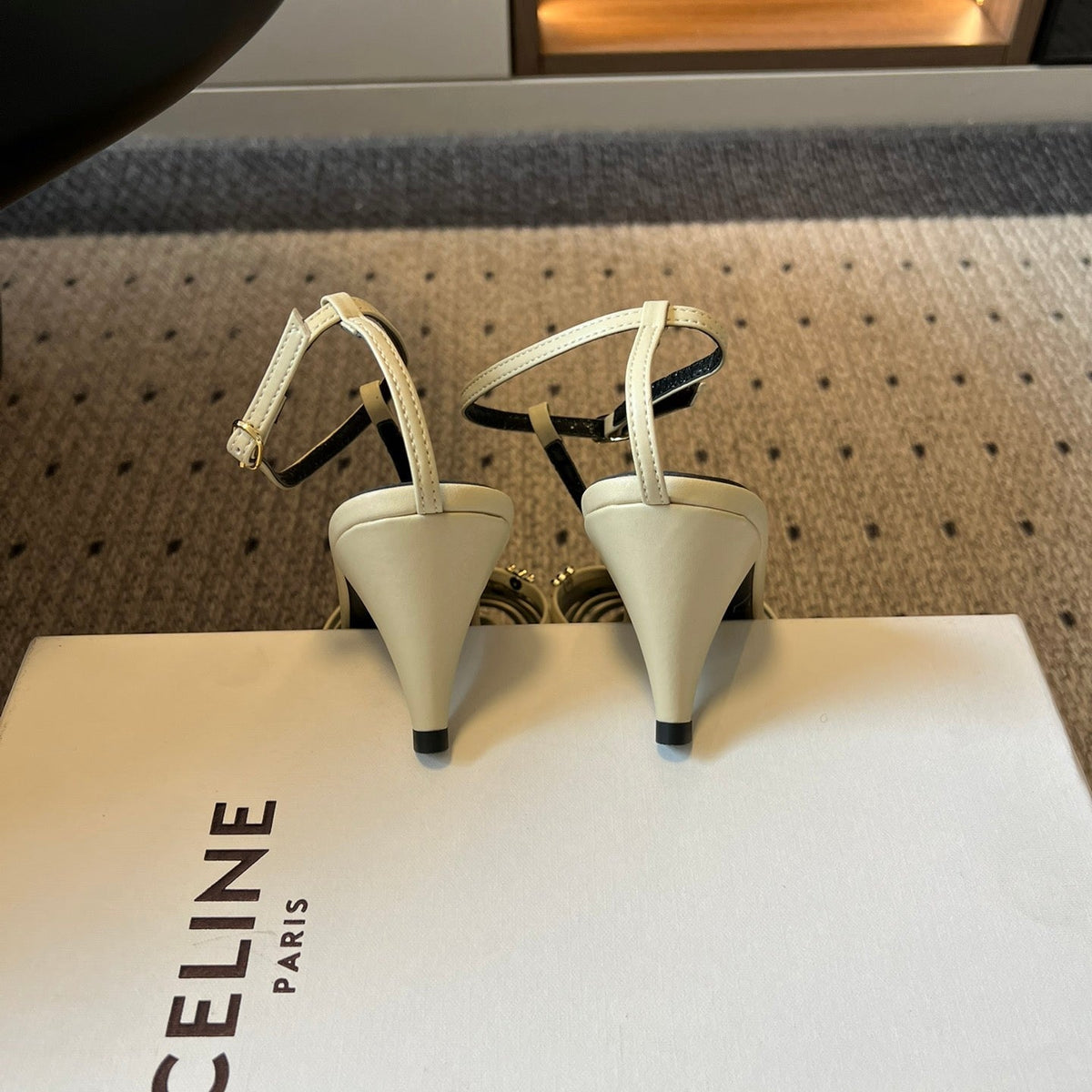 CEL HEELS