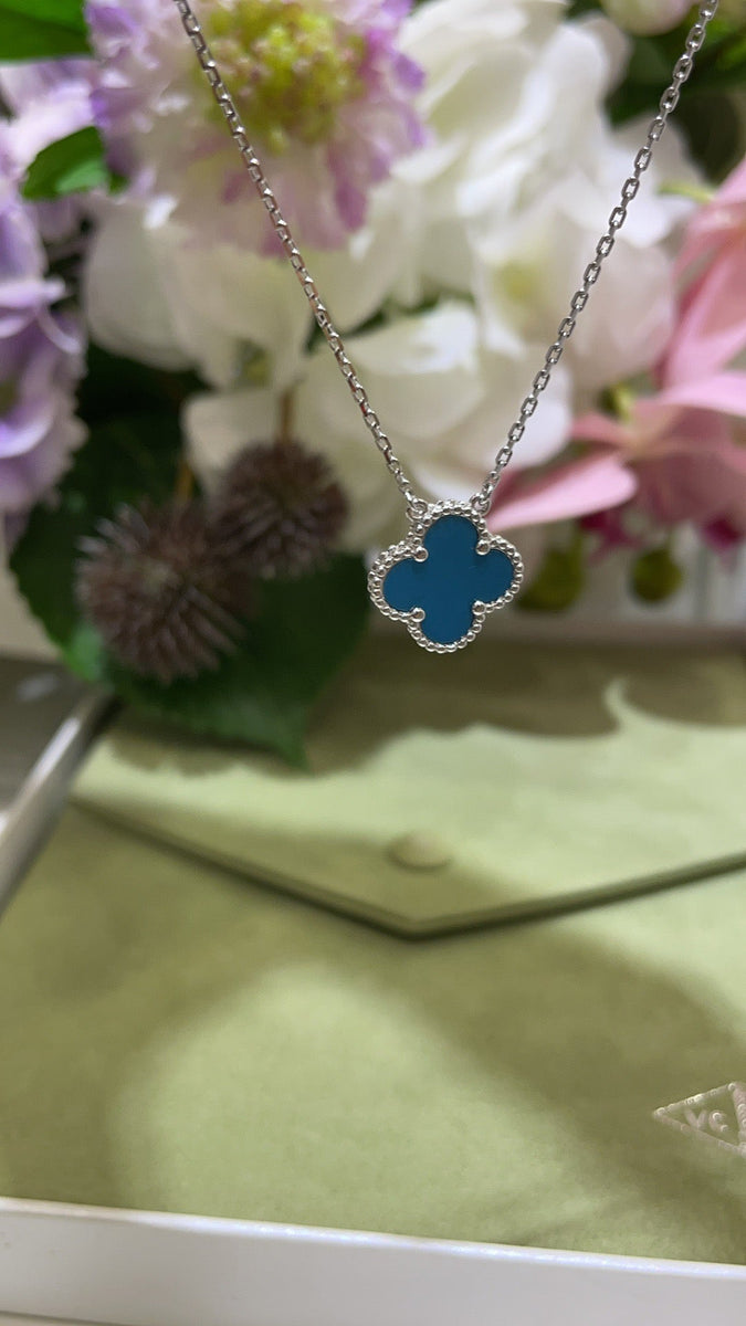 VAN C NECKLACE