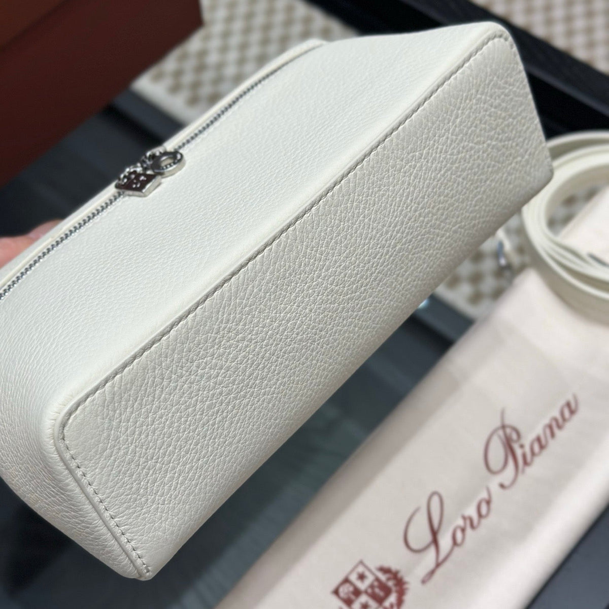 LORO P EXTRA POCKET L19 BAG