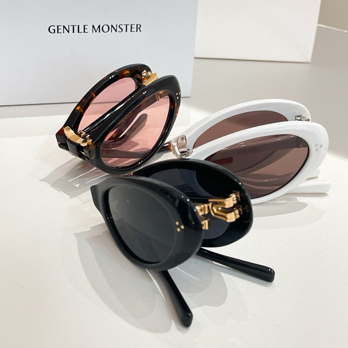 GENTLE M SUNGLASSES