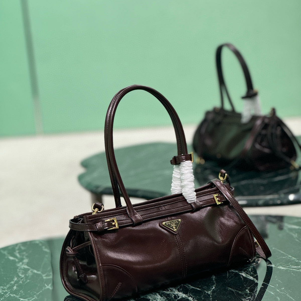 PD MEDIUM LEATHER HANDBAG