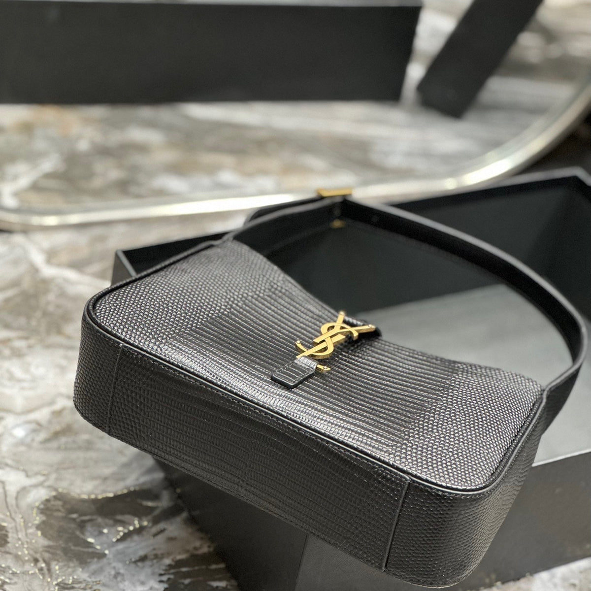 SL LE 5 A 7 HOBO BAG