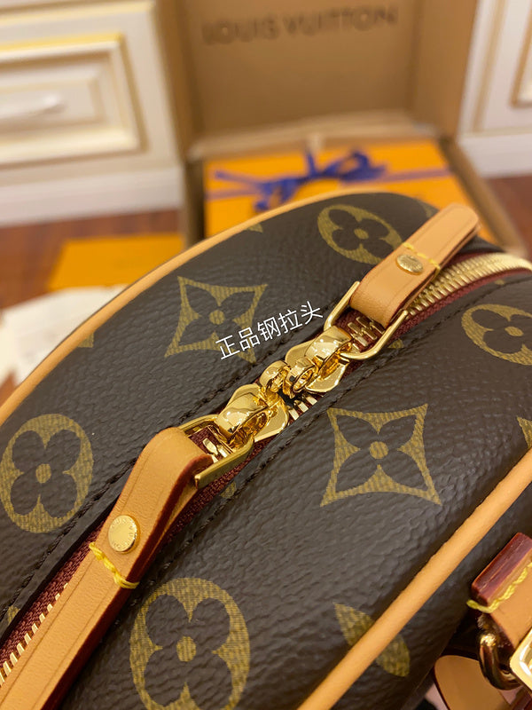 I W Fashion Lu-Vi Bags - 16708