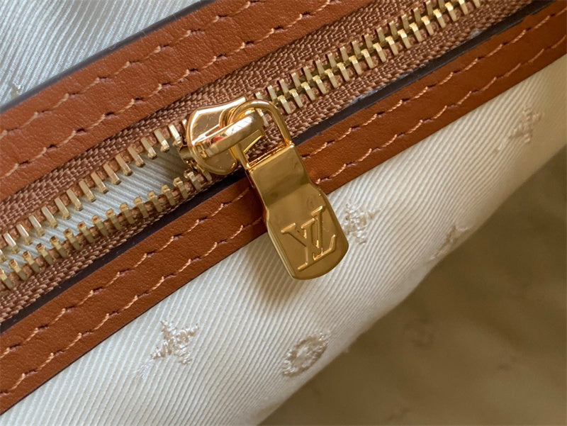 PHA - LOV Bags - 363
