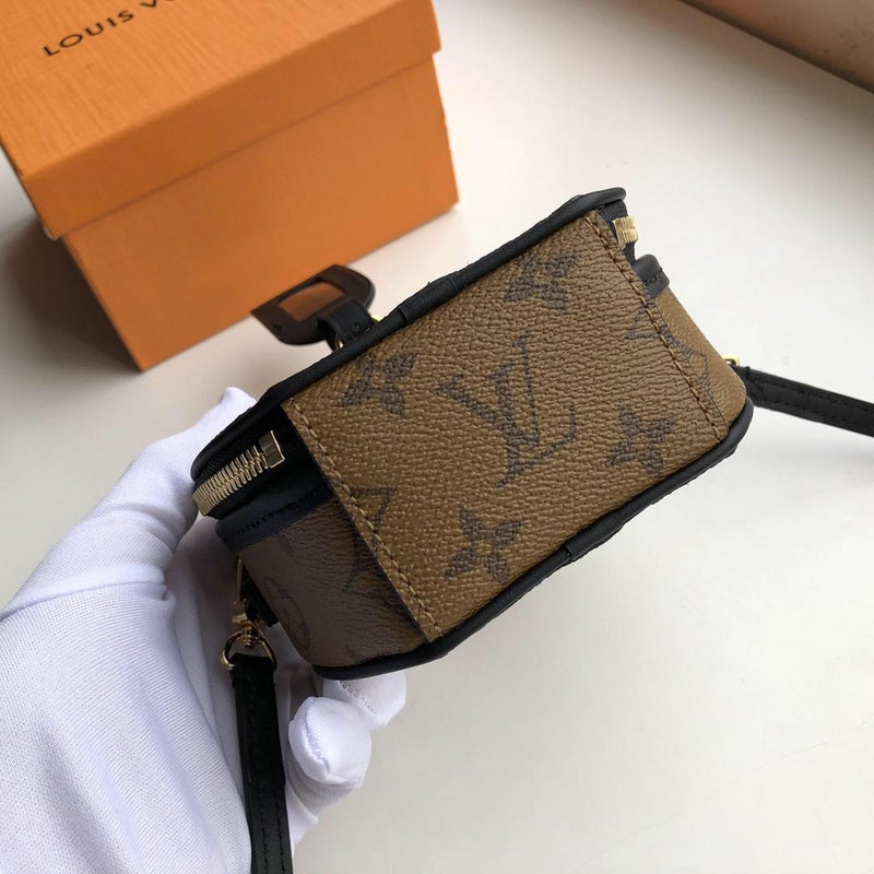 I W Fashion Lu-Vi bags - 17832