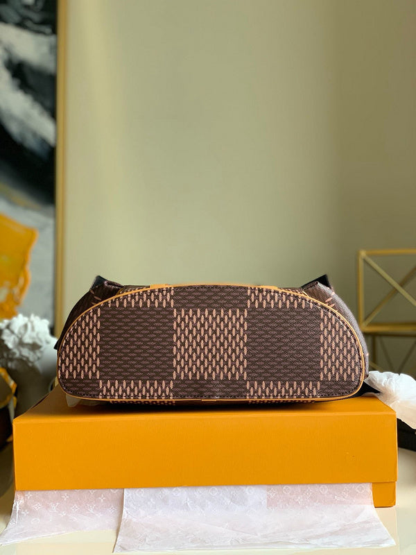 I W Fashion Lu-Vi bags - 17783