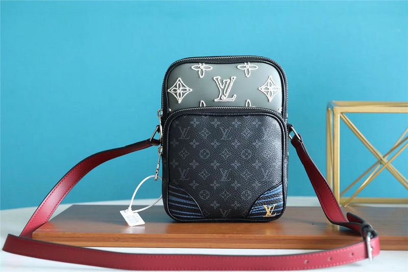 I W Fashion Lu-Vi bags - 10382