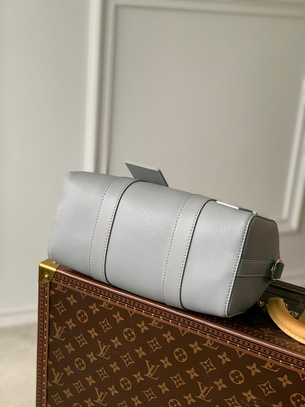 I W Fashion Lu-Vi bags - 17042
