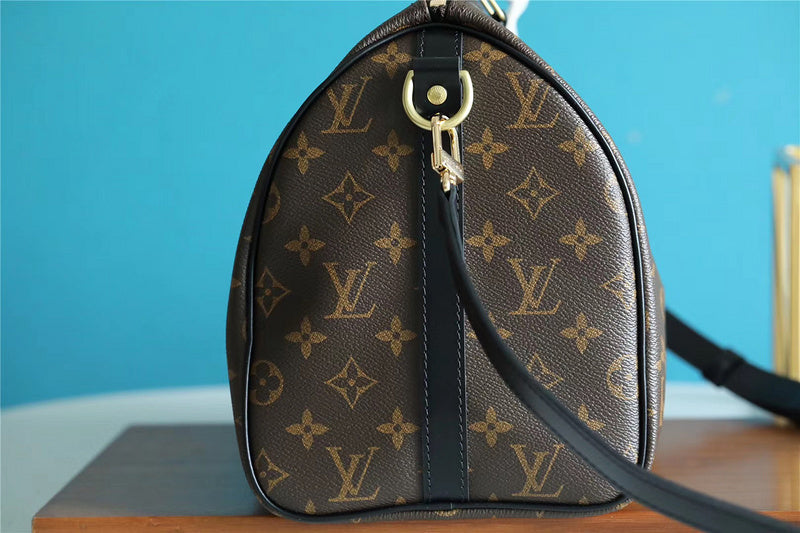 I W Fashion Lu-Vi bags - 8159