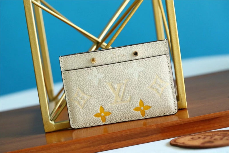 I W Fashion Lu-Vi bags - 8938
