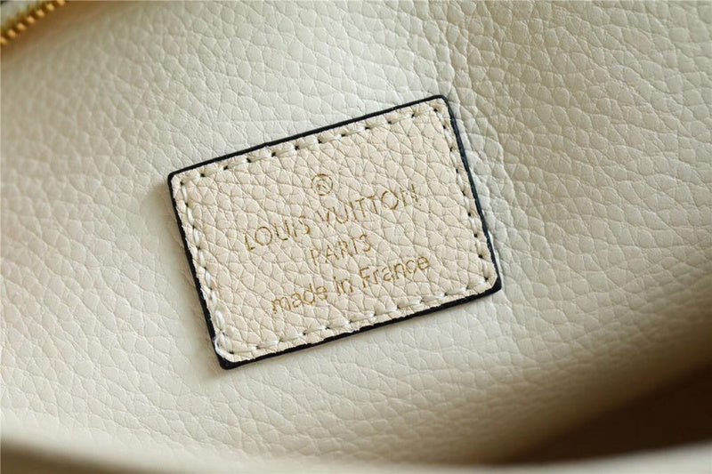 I W Fashion Lu-Vi bags - 8940