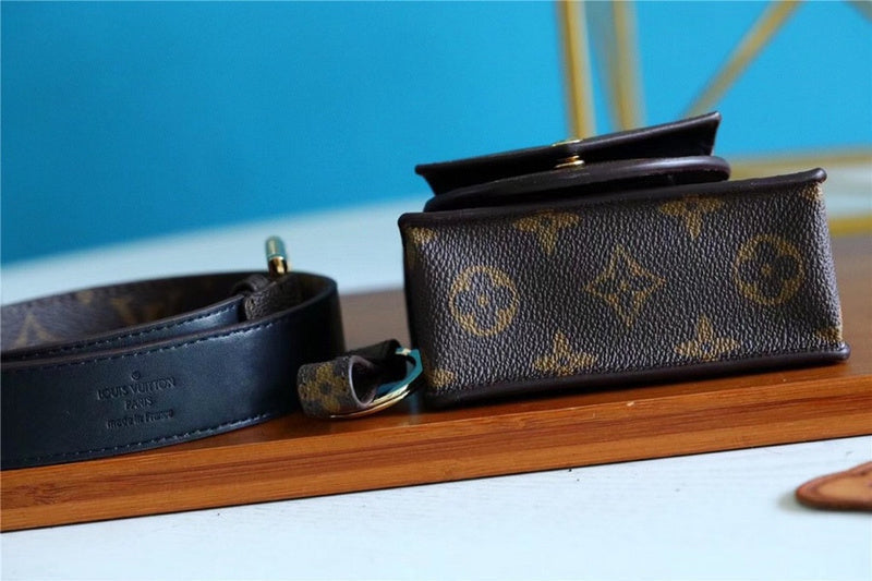 I W Fashion Lu-Vi bags - 10795