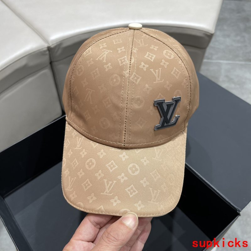 Louis Vuitton Luxury Cap