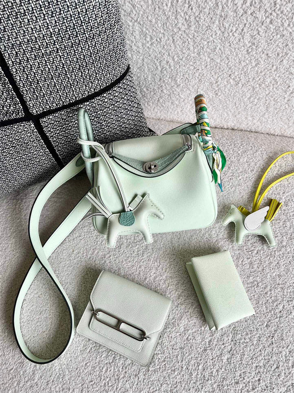 PHA - HMS Bags - 867