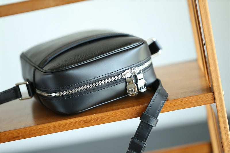 I W Fashion Lu-Vi bags - 10385
