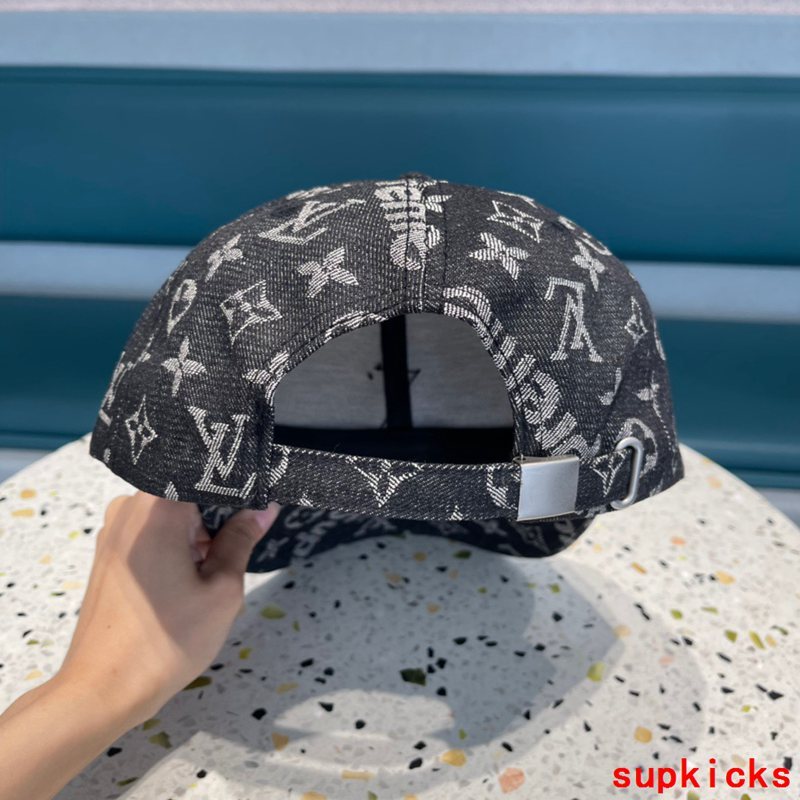 Louis Vuitton Luxury Cap