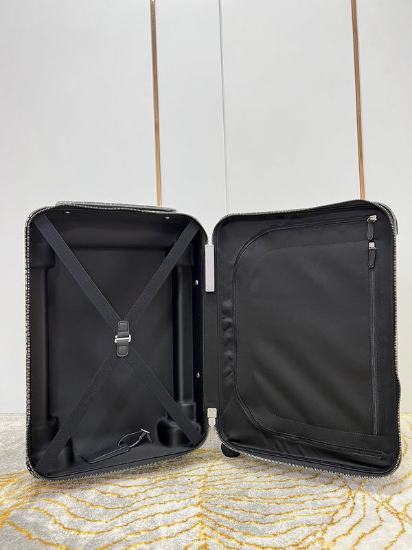 I W Fashion Lu-Vi bags - 11371