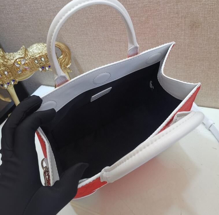 Ava’s Mode - LOV Bags - 2440
