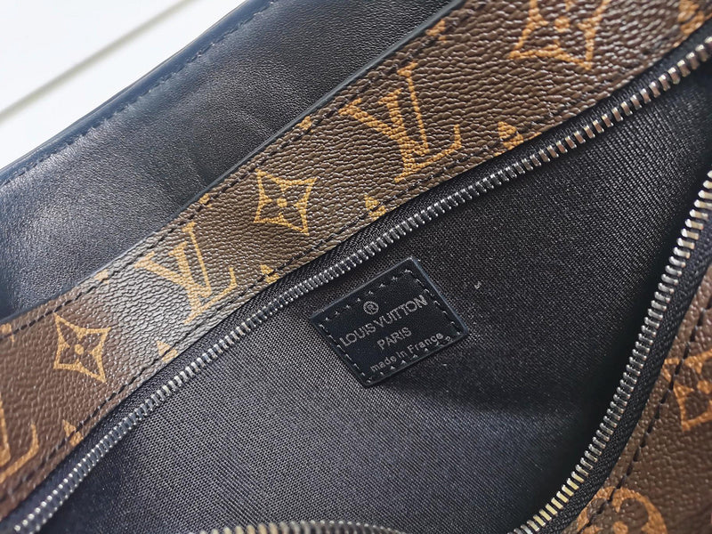 I W Fashion Lu-Vi bags - 17757