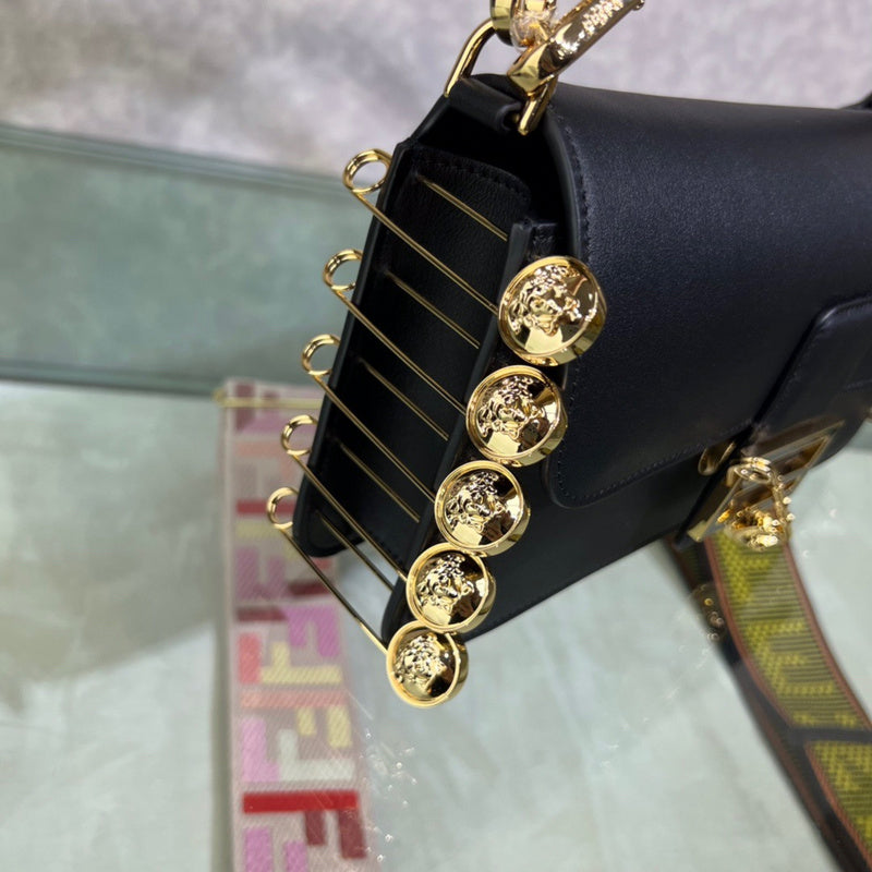 ENT - ENTI Bags - 018