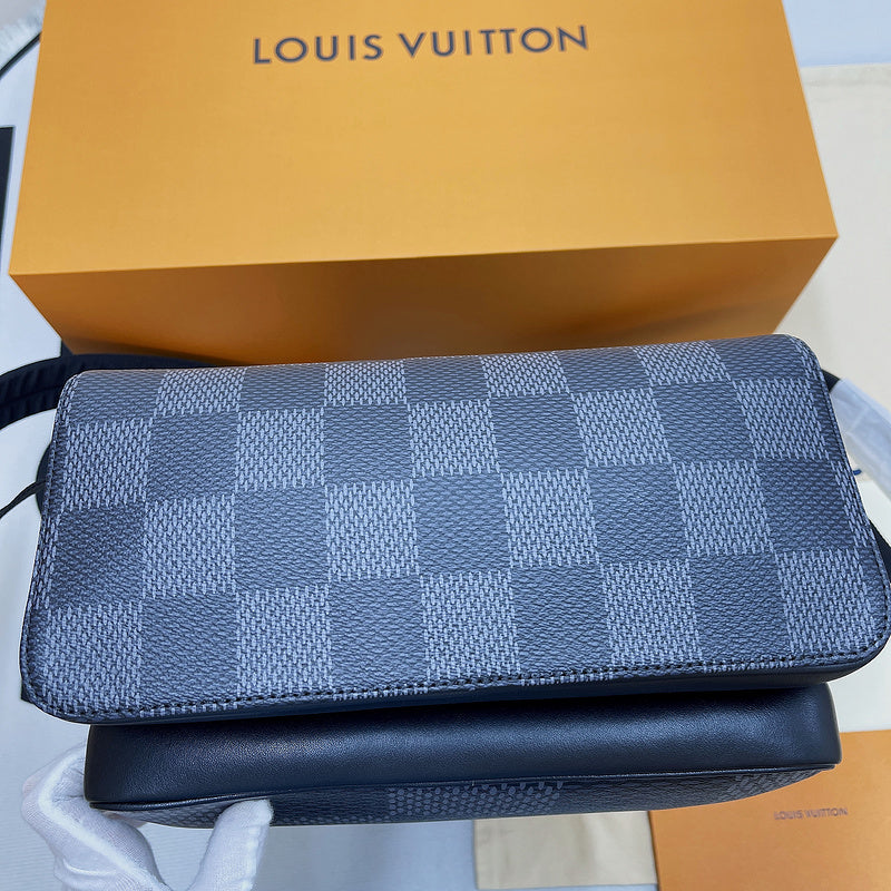 I W Fashion Lu-Vi bags - 9632