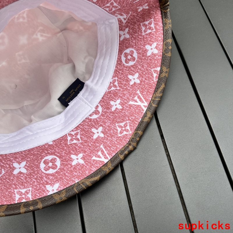 Louis Vuitton Luxury Cap