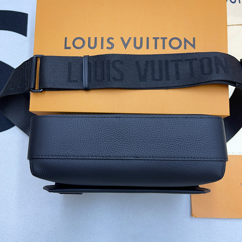 I W Fashion Lu-Vi bags - 9934